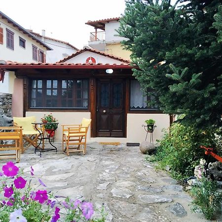 Panthea Cottage Stavroúpolis Eksteriør bilde