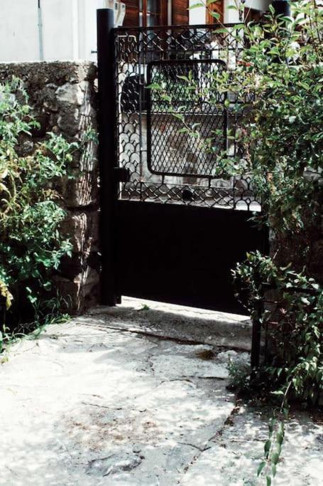 Panthea Cottage Stavroúpolis Eksteriør bilde
