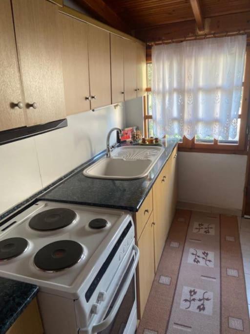 Panthea Cottage Stavroúpolis Eksteriør bilde